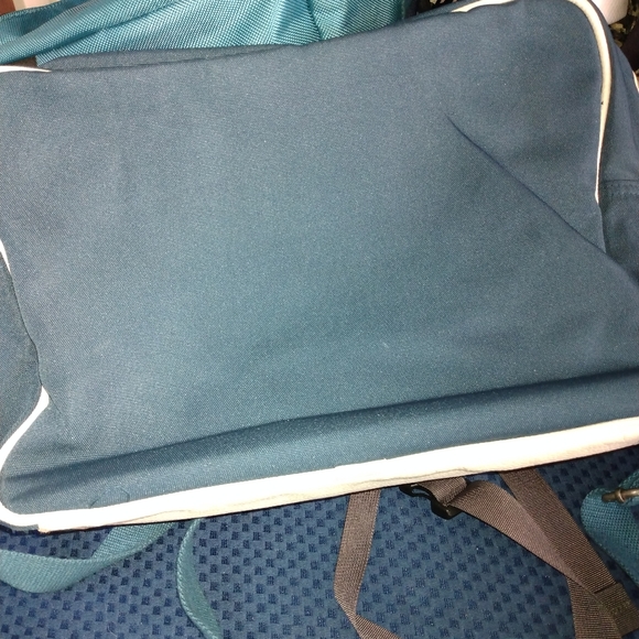 Puma messenger bag - Picture 3 of 4